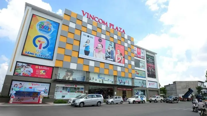 Vincom Plaza Le Van Viet